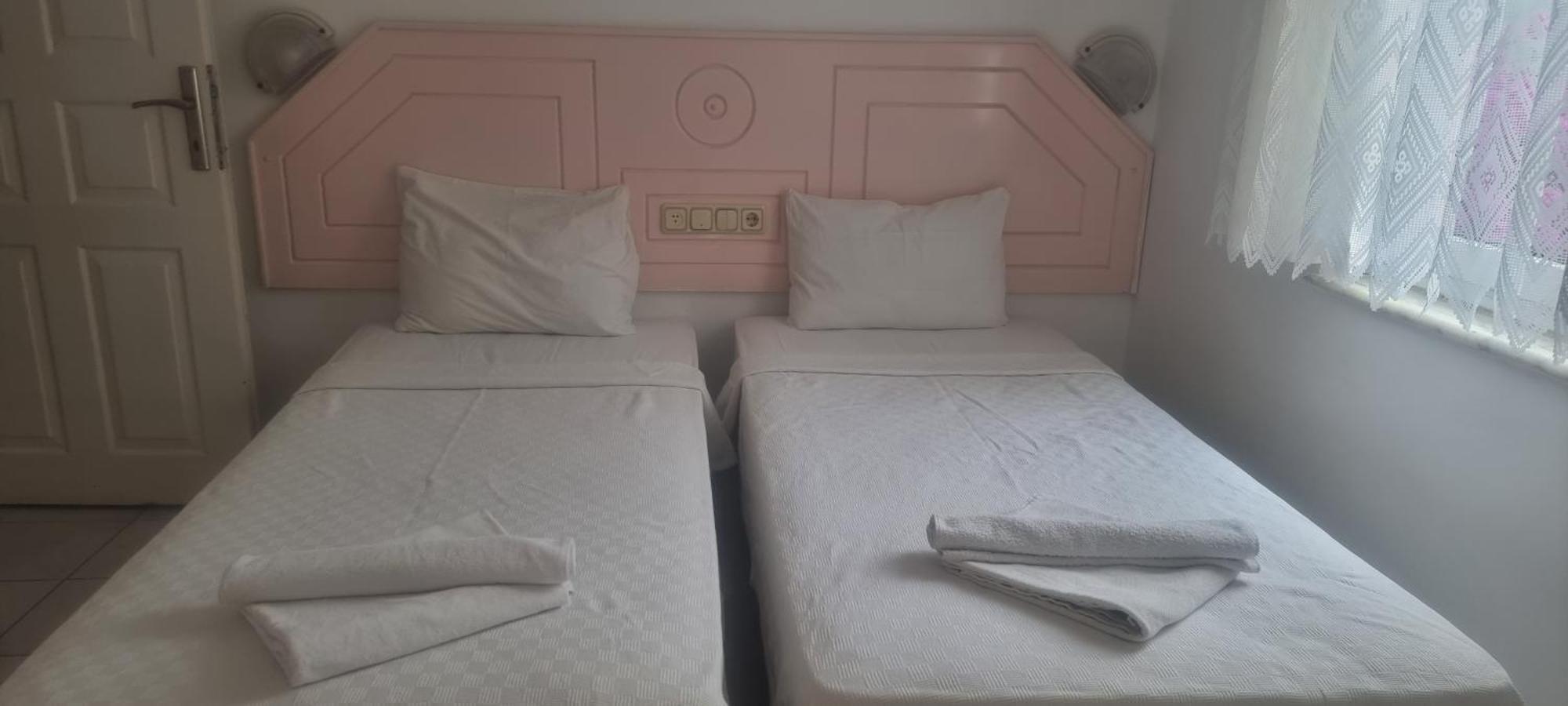 Pembe Kosk Apart Otel 페티예 객실 사진